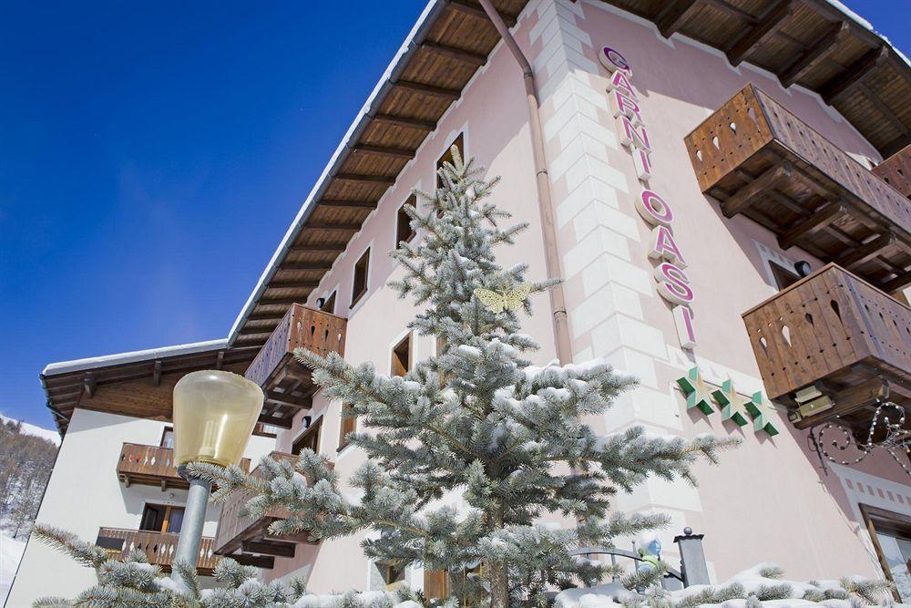 Garni Oasi Hotell Livigno Exteriör bild