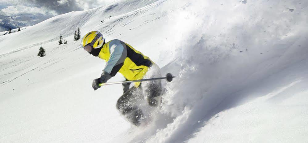 Garni Oasi Hotell Livigno Exteriör bild
