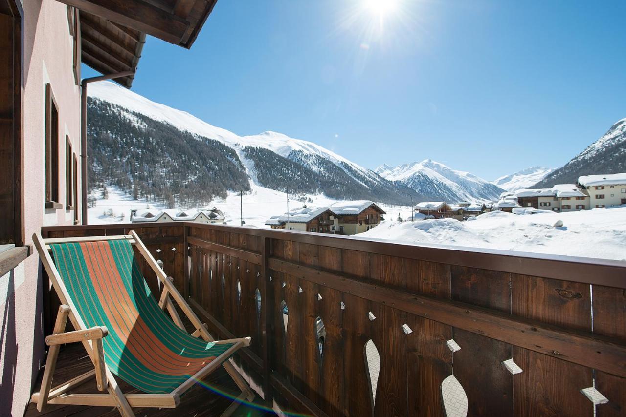 Garni Oasi Hotell Livigno Exteriör bild